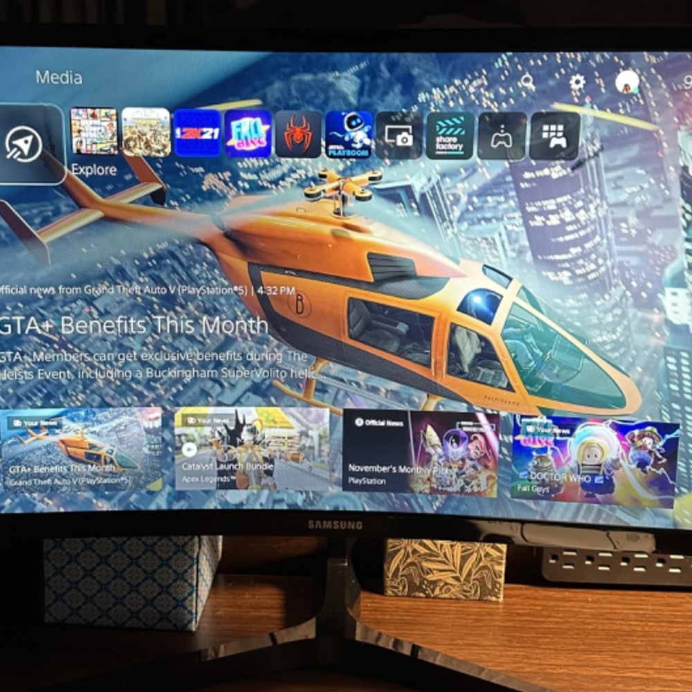 Samsung Series 24, LED Curved monitor